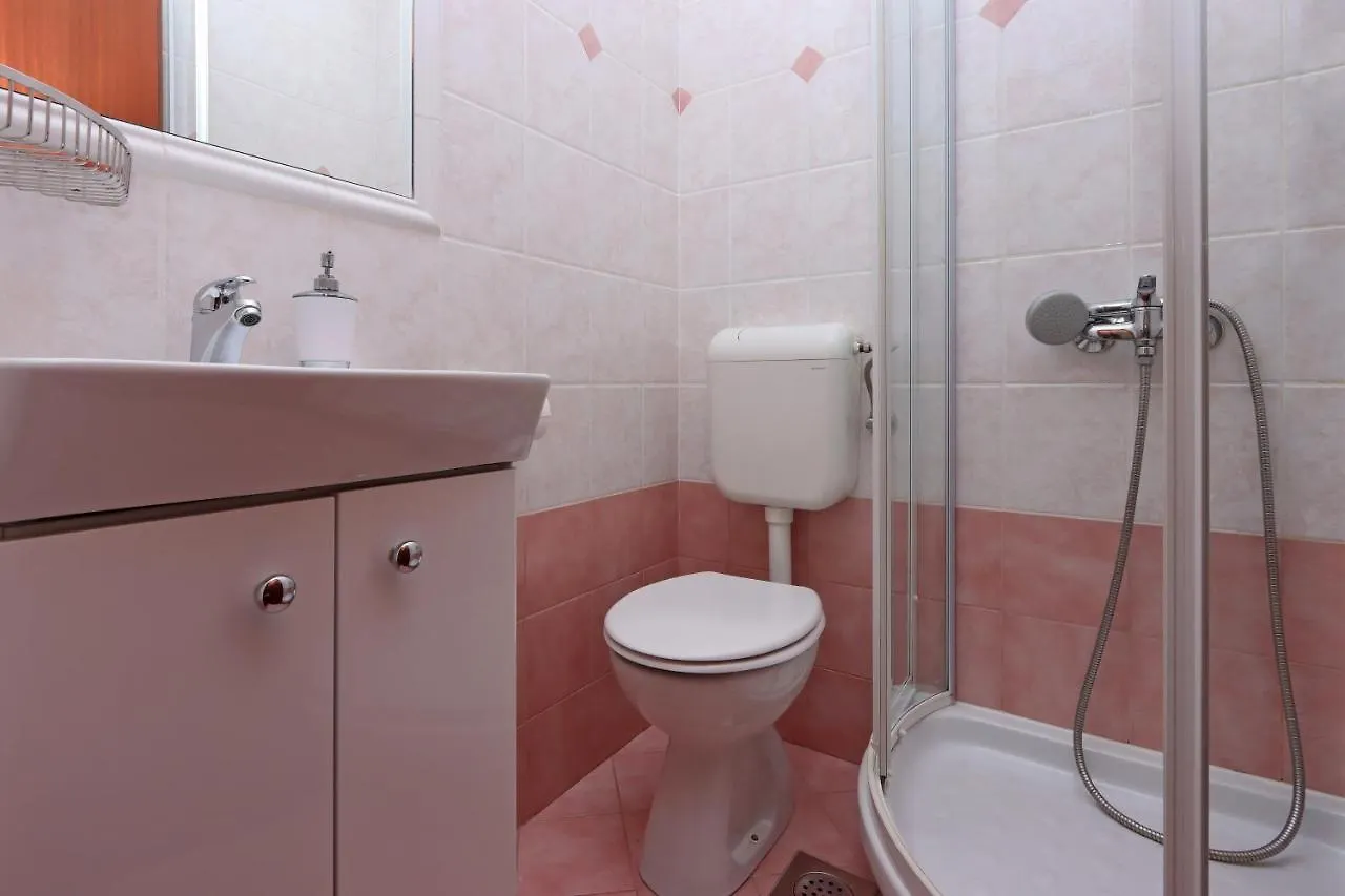 Double Room Vrbnik 5299B Penzion